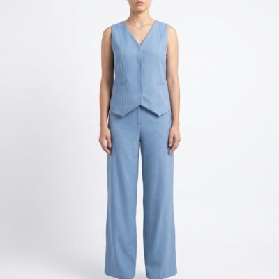 PANTALON BASICO CON BOLSILLOS COSTADOS